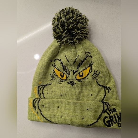 Dr. Seuss The Grinch Big Face Beanie, One size fits most NWOT - Picture 13 of 14
